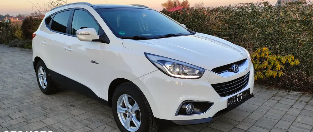 łódzkie Hyundai ix35 cena 50000 przebieg: 150000, rok produkcji 2014 z Szczawnica